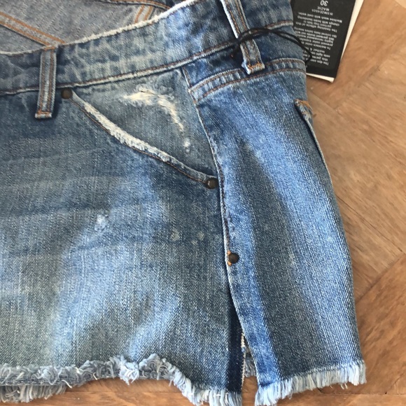 NWT Joe’s Collectors Wasteland Mazie Shorts - Picture 9 of 9